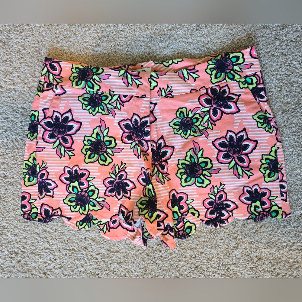 Crown & Ivy Shorts